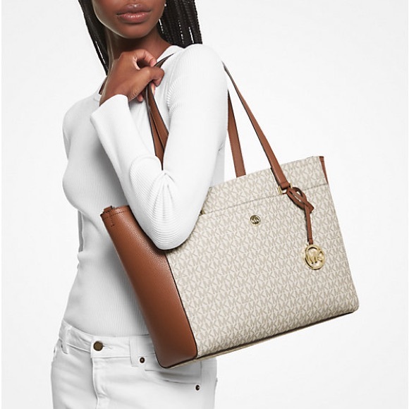 Michael Kors Maisie Large Leather 3 in 1 Tote Bag Vanilla MK Signature - Picture 2 of 4